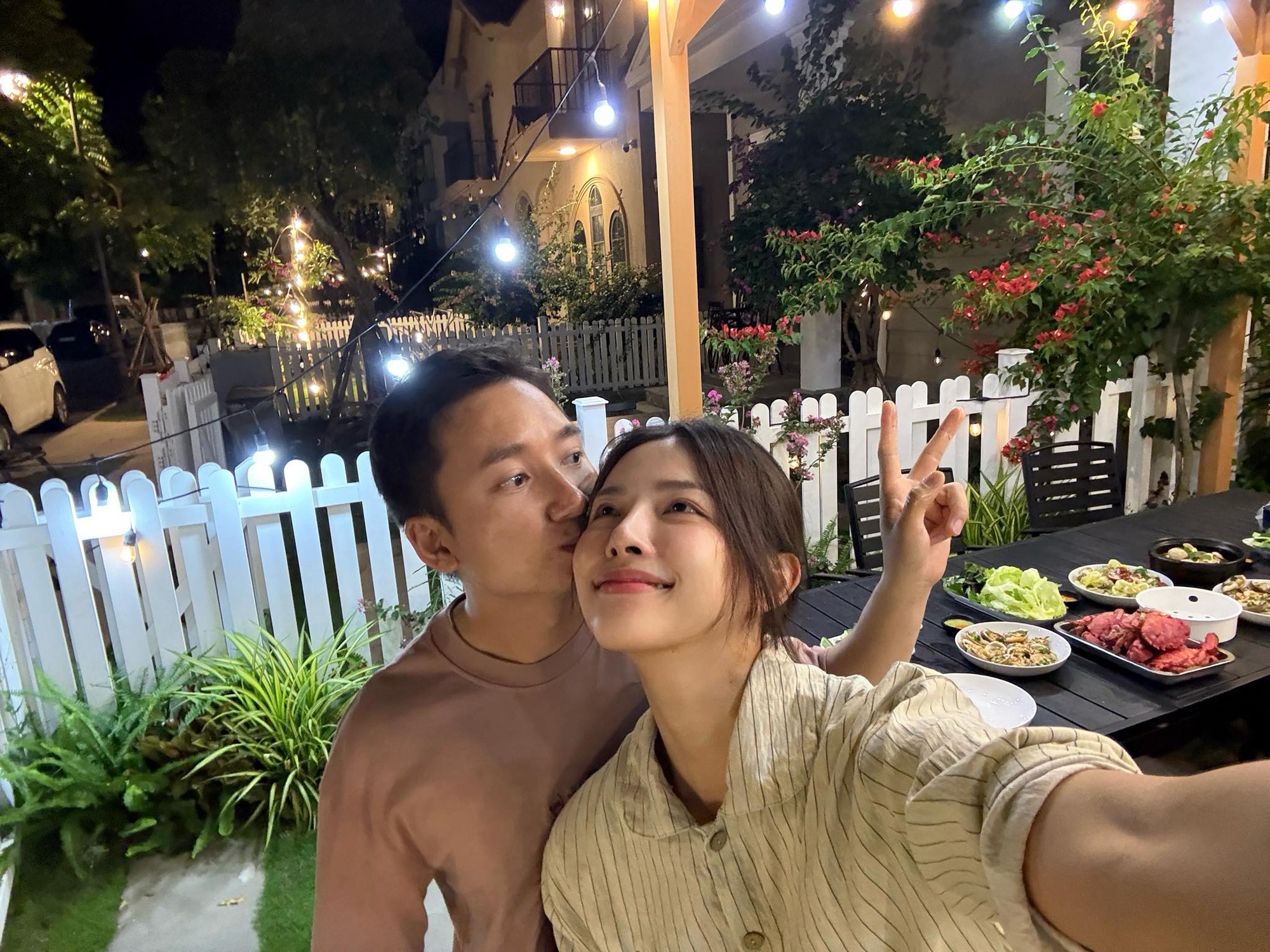 Vợ nhạc sĩ hot hàng đầu Vbiz: