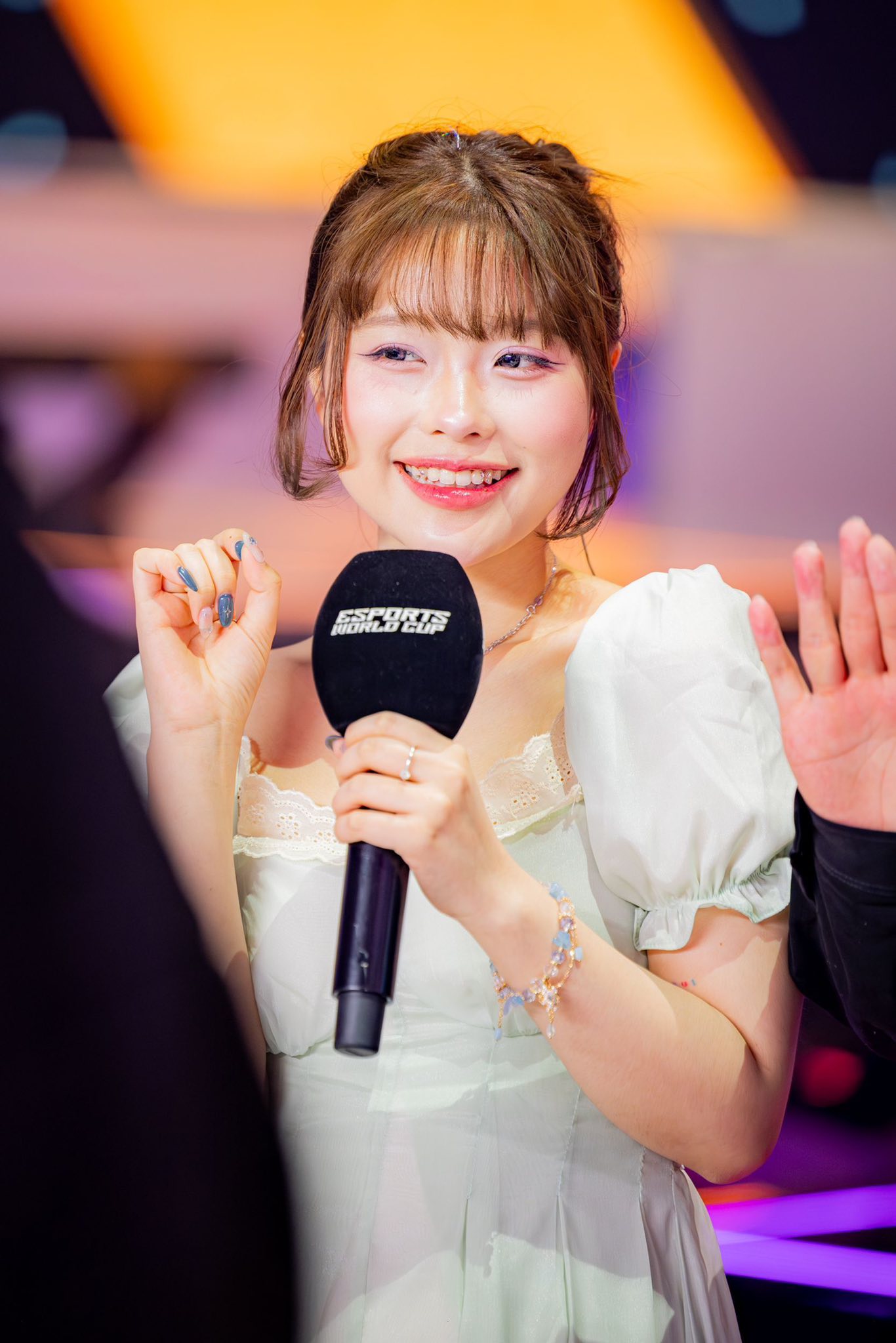 Xuất hiện tin đồn nhạy cảm về đời tư, nữ MC 2K2 lên tiếng thanh minh vội- Ảnh 1.