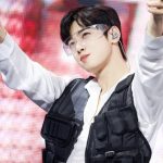 Hàn Quốc có duy nhất 1 mỹ nam gánh nhan sắc 10 triệu dân cả nước, đến cả họ tên cũng trở thành tính từ chỉ cái đẹp 51865471712985259149635865960845173711781615n 1753761748265 17537617575661194474606 204 0 1251 2000 crop 1753761825986539536819jpg