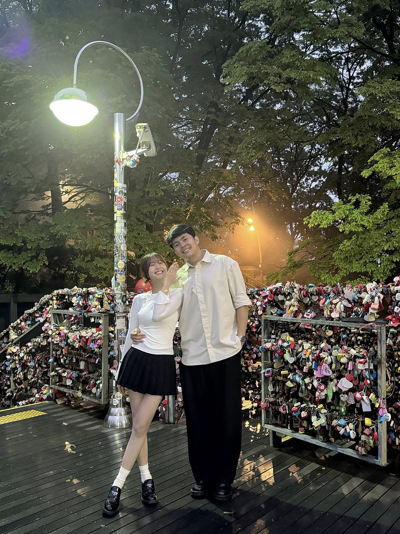 Cặp nhạc sĩ - diễn viên Việt phát tín hiệu về chung nhà sau màn cầu hôn ở Hàn Quốc?- Ảnh 8.