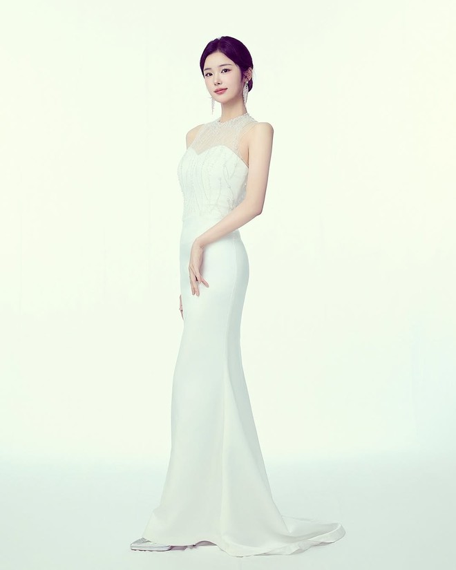 Cô gái 24 tuổi đăng quang Hoa hậu Hàn Quốc 2025- Ảnh 3.