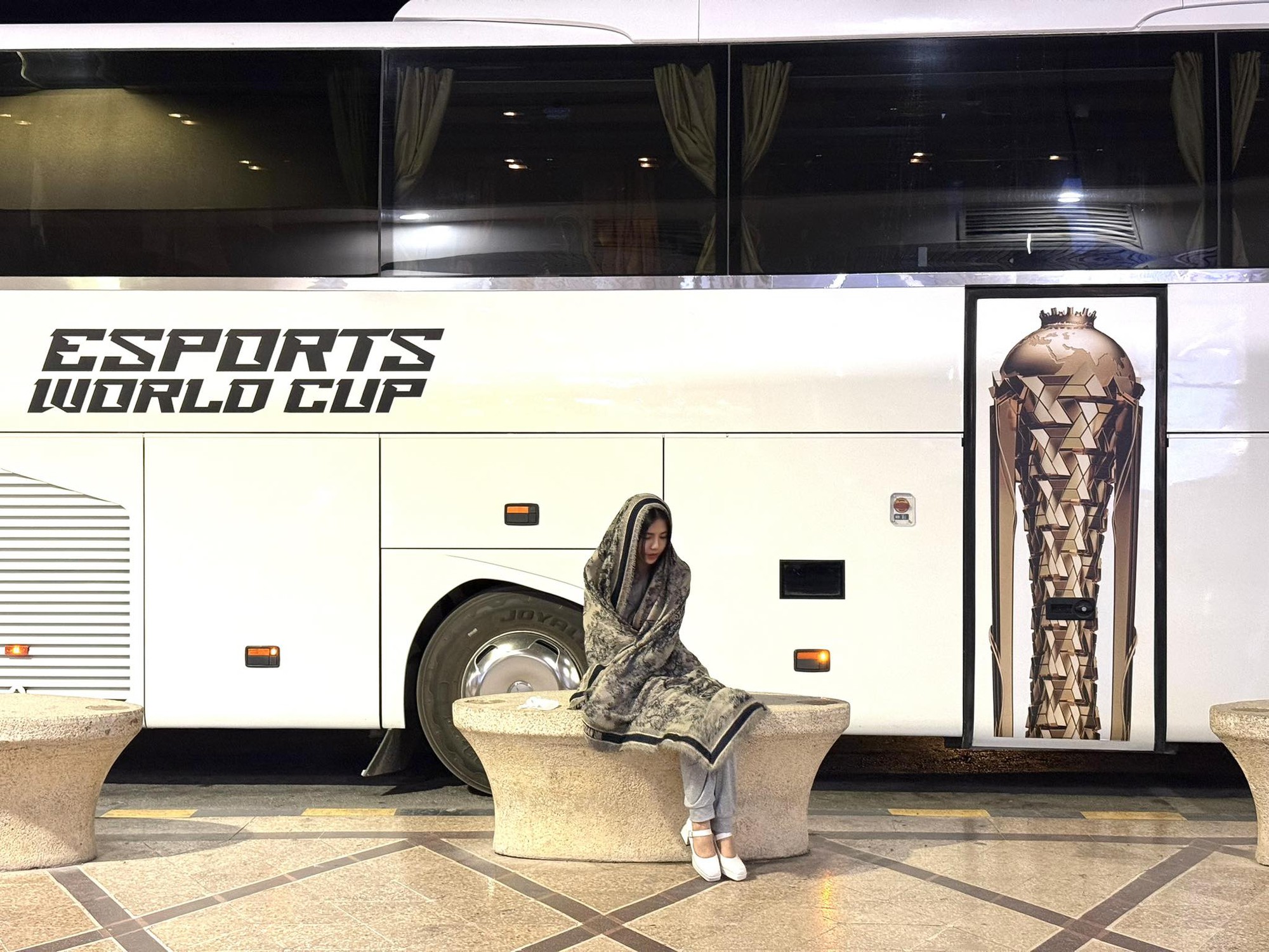 Mai Dora xuất hiện trên sóng Esports World Cup, netizen Hàn trầm trồ nhưng có một nhầm lẫn bất ngờ- Ảnh 3.