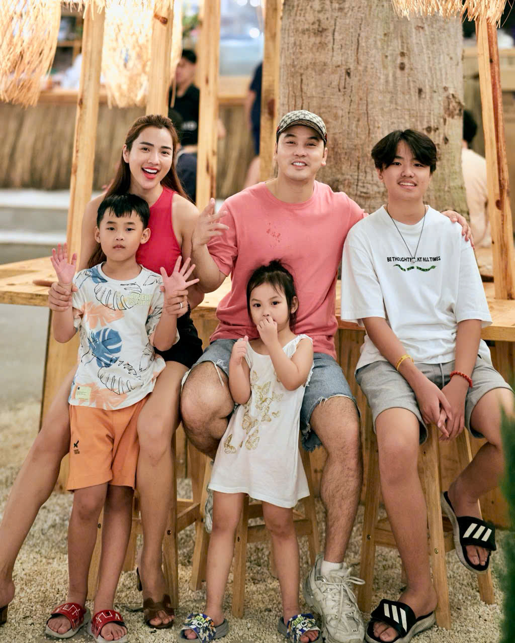 Nam ca sĩ Việt nổi tiếng