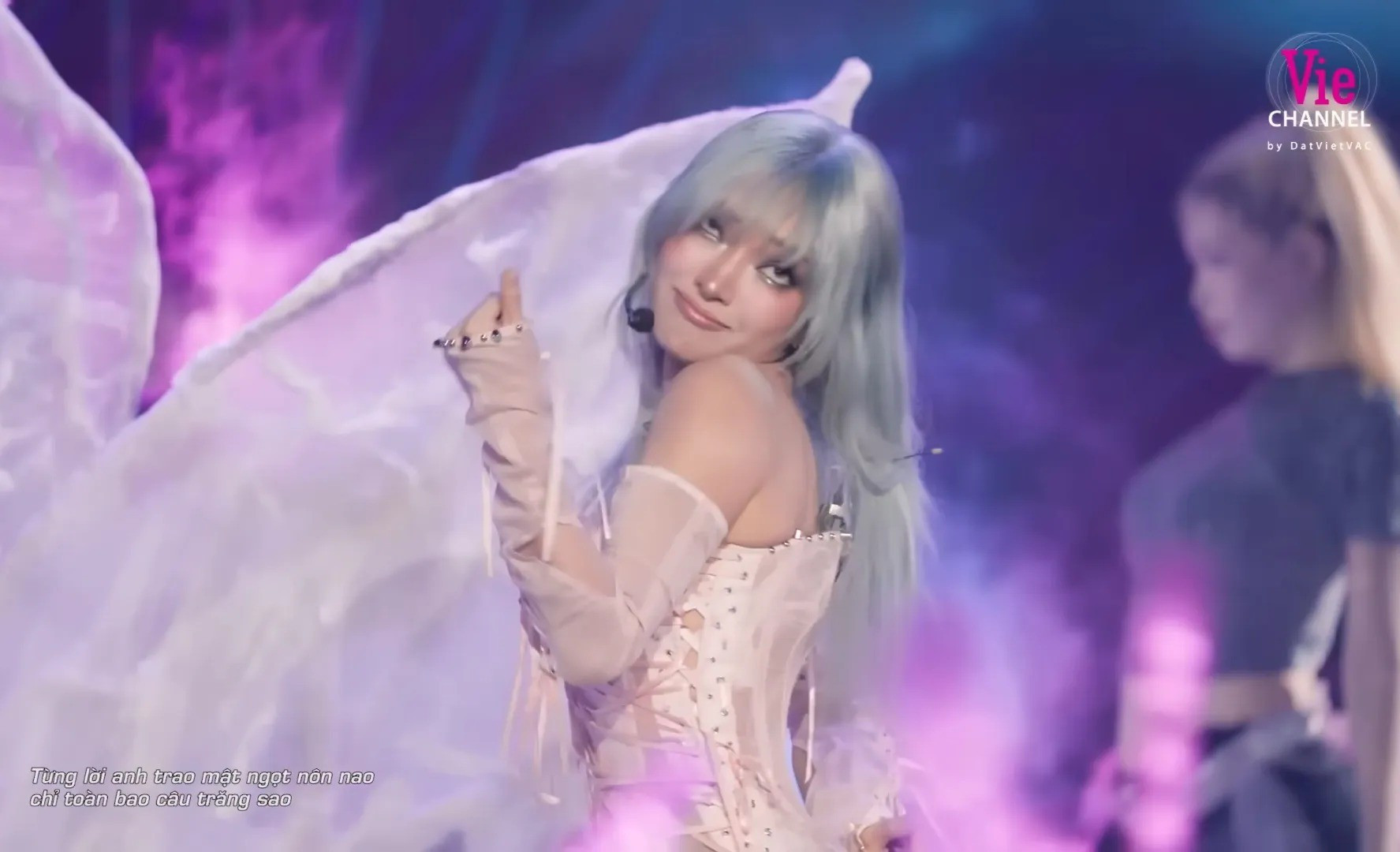 Lộ kết quả của Châu Bùi ở Em Xinh, netizen