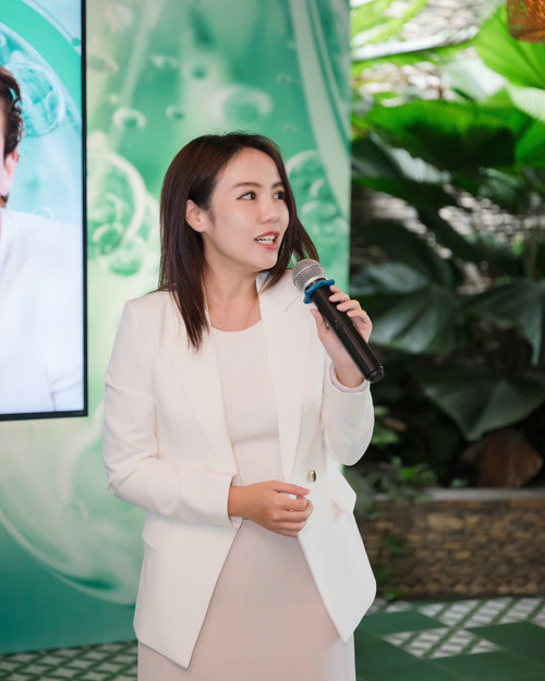 Coi chừng rước họa với xăm mày cải vận, mở cung tài lộc mà nhiều nghệ sĩ Việt quảng cáo- Ảnh 1.