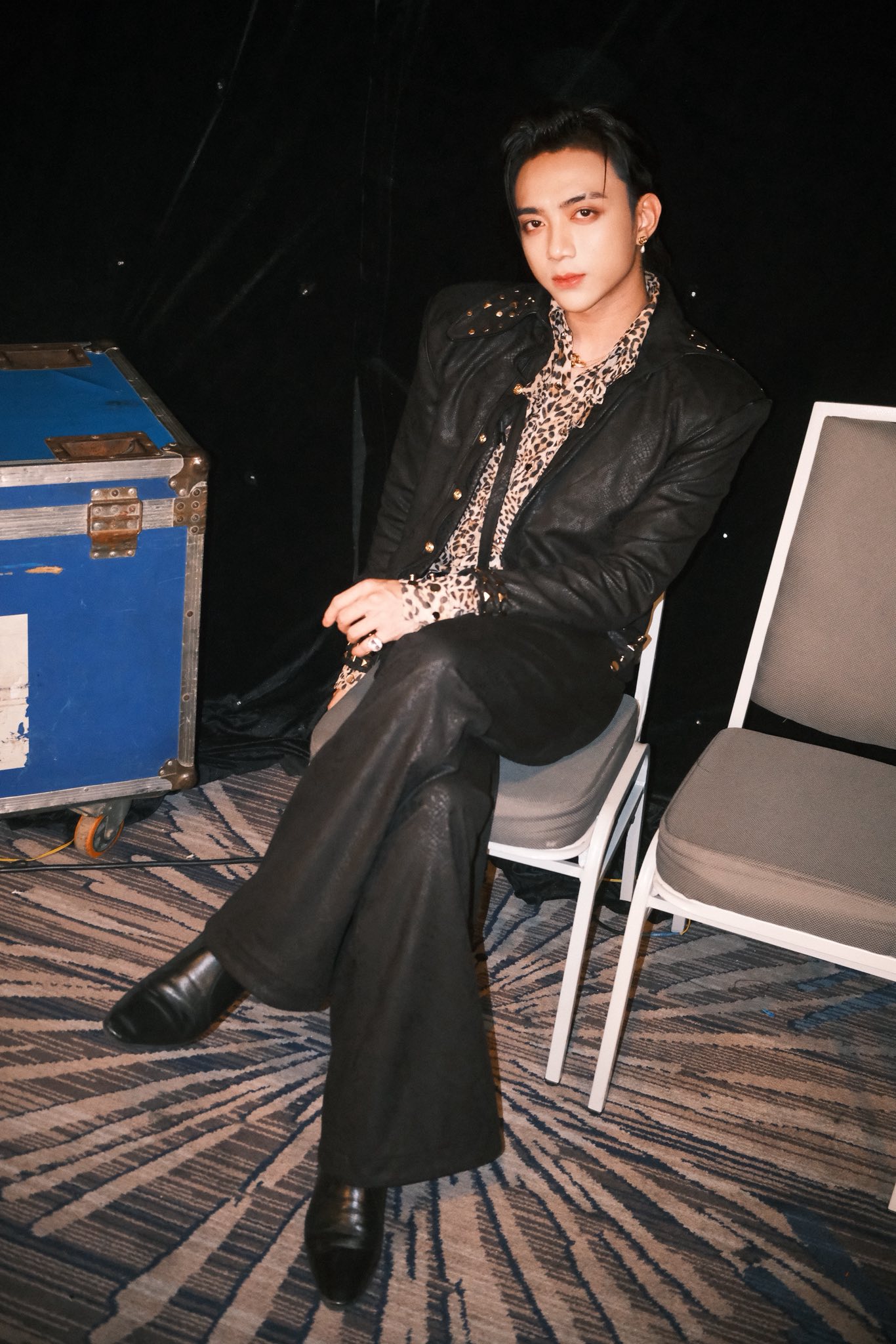 "Nóng hôi hổi" top 5 dẫn đầu đường đua sao hạng A: SOOBIN chưa thể đạt tới vị trí của Sơn Tùng và HIEUTHUHAI! 52215174513207658427429776714173198724416137n