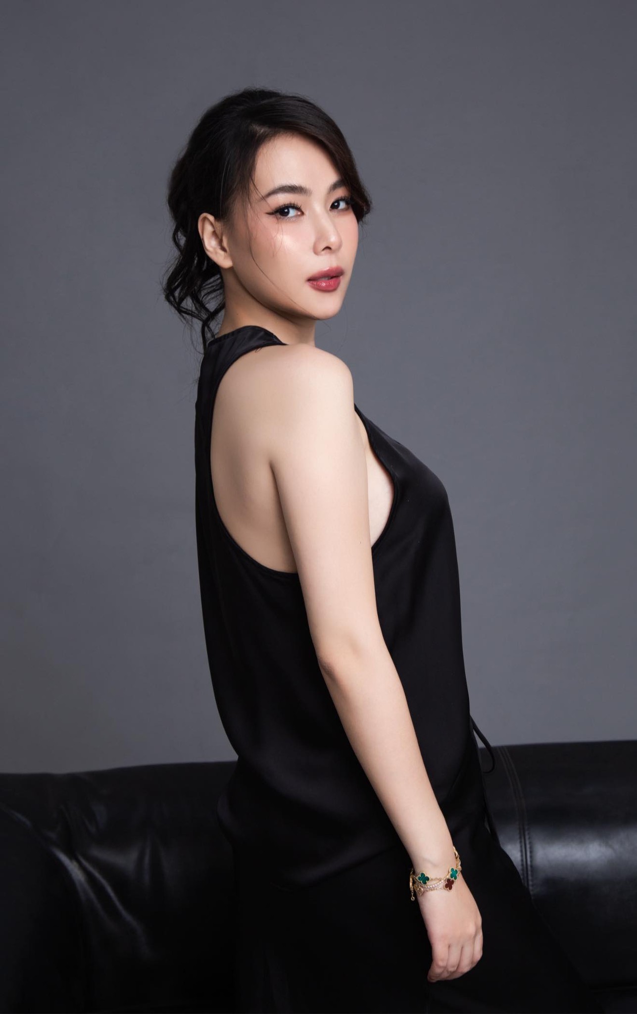 Nam diễn viên và vợ Hoa khôi đón con đầu lòng, Steven Nguyễn cùng cả dàn sao Việt nức nở!- Ảnh 8.