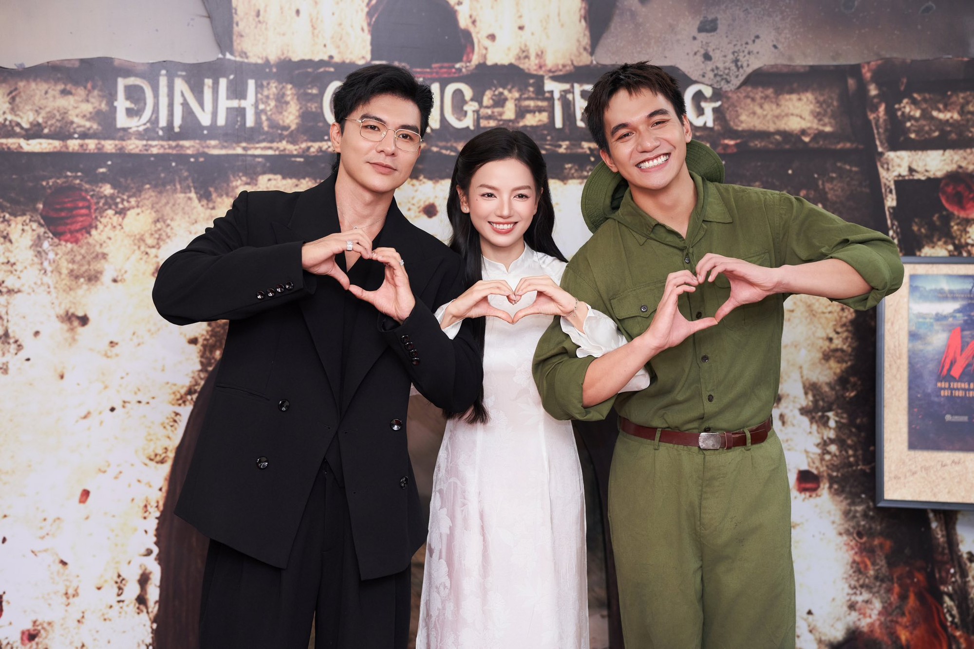 Sao nữ phim Mưa Đỏ có ông hy sinh ở Quảng Trị: Visual đời thường gây ấn tượng, đời tư cực bí ẩn- Ảnh 2.