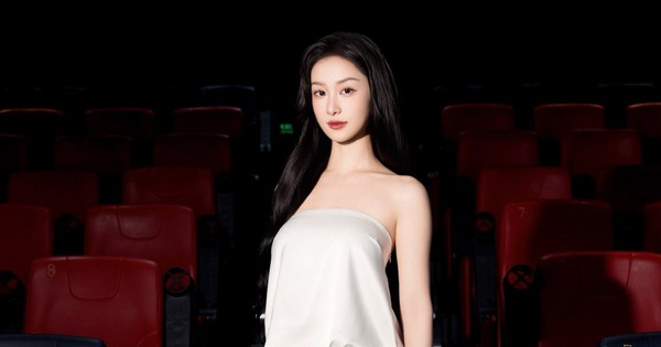 MXH nháo nhào khi mỹ nhân Vbiz này khoe lưng trần giữa sự kiện, quay mặt lại mới biết là bạch nguyệt quang trong truyền thuyết 52406817012983515049808667585773883135856924n 1753507479031 1753507479288996434641 226 0 941 1366 crop 1753507585381774832091jpg