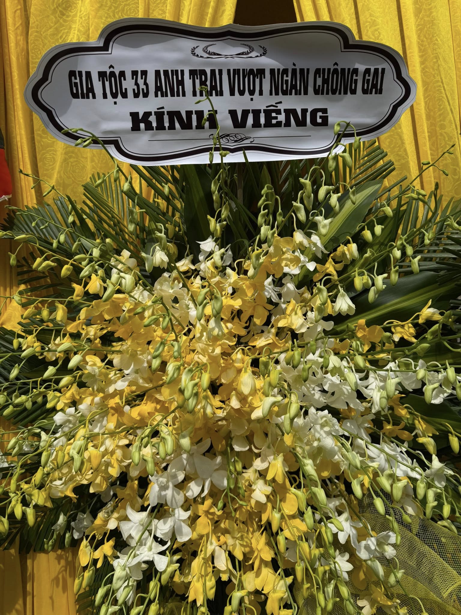 Người thân Anh Tài Duy Nhất qua đời, NS Tự Long và dàn sao gửi vòng hoa chia buồn- Ảnh 6.