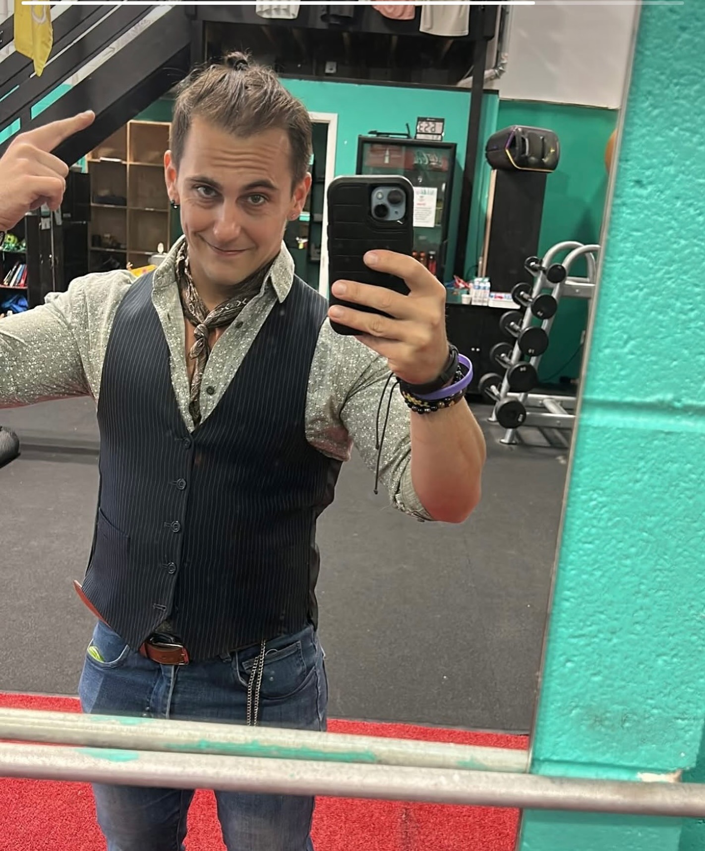 Diễn viên 35 tuổi qua đời bi thảm trên đường dắt chó đi dạo- Ảnh 2.