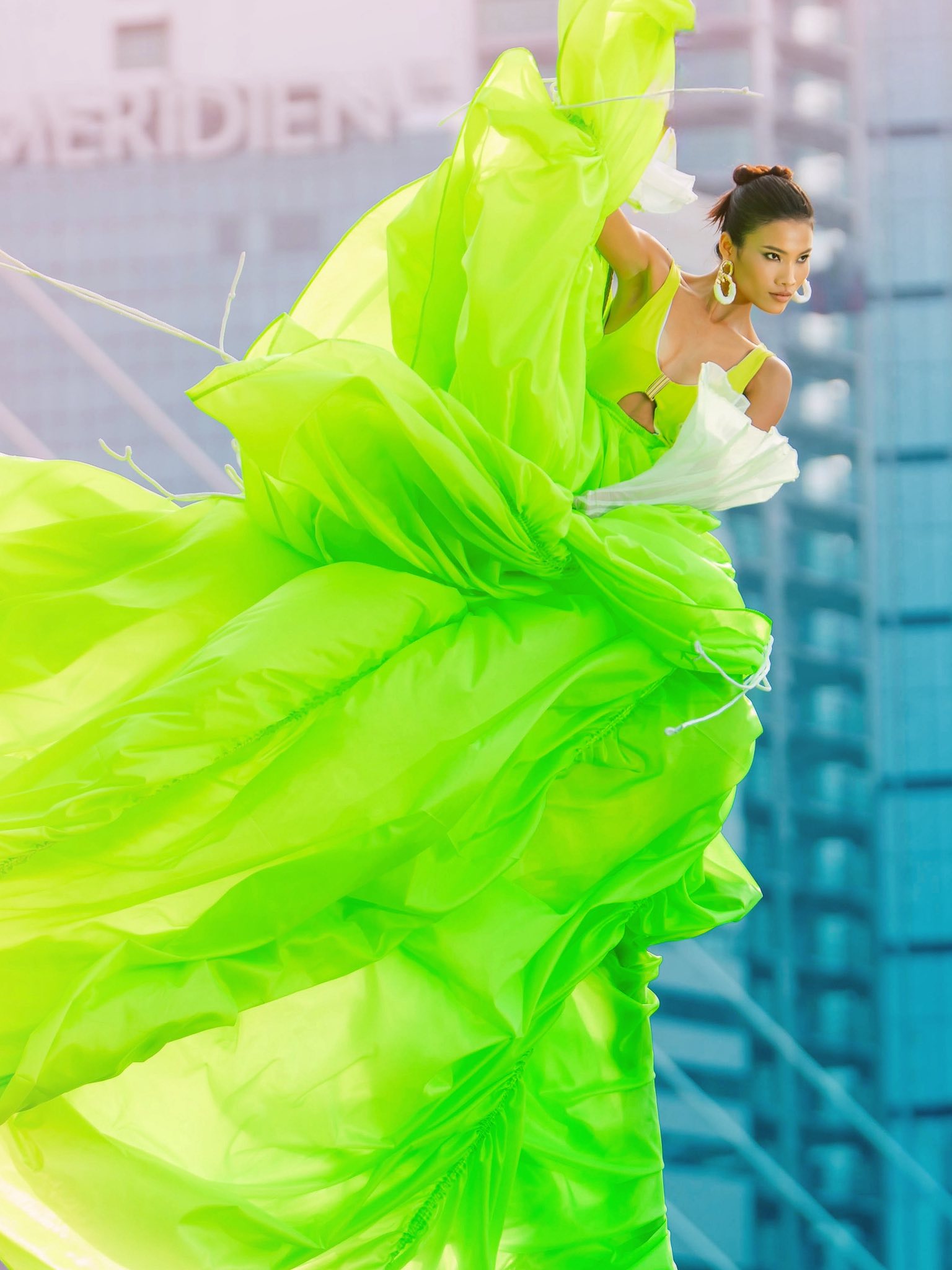 Thất vọng về Vietnam's Next Top Model: Thanh Hằng gây tranh cãi thái độ, ảnh hậu trường còn đẹp hơn ảnh chính!- Ảnh 15.