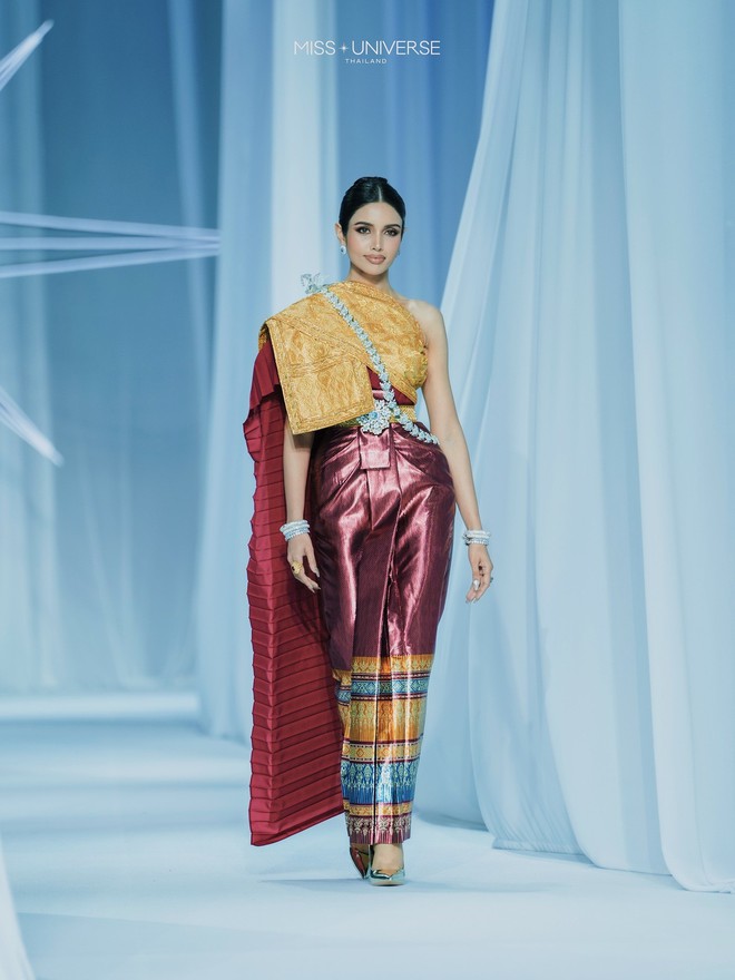Chuyện gì đang xảy ra với Hoa hậu Hoàn vũ Thái Lan?- Ảnh 9.