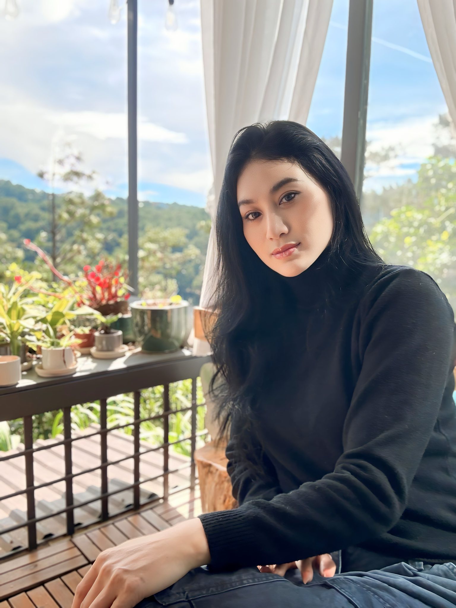 Diễn biến mới nhất vụ sao nữ Vbiz bị đánh đến mặt bê bết máu- Ảnh 3.