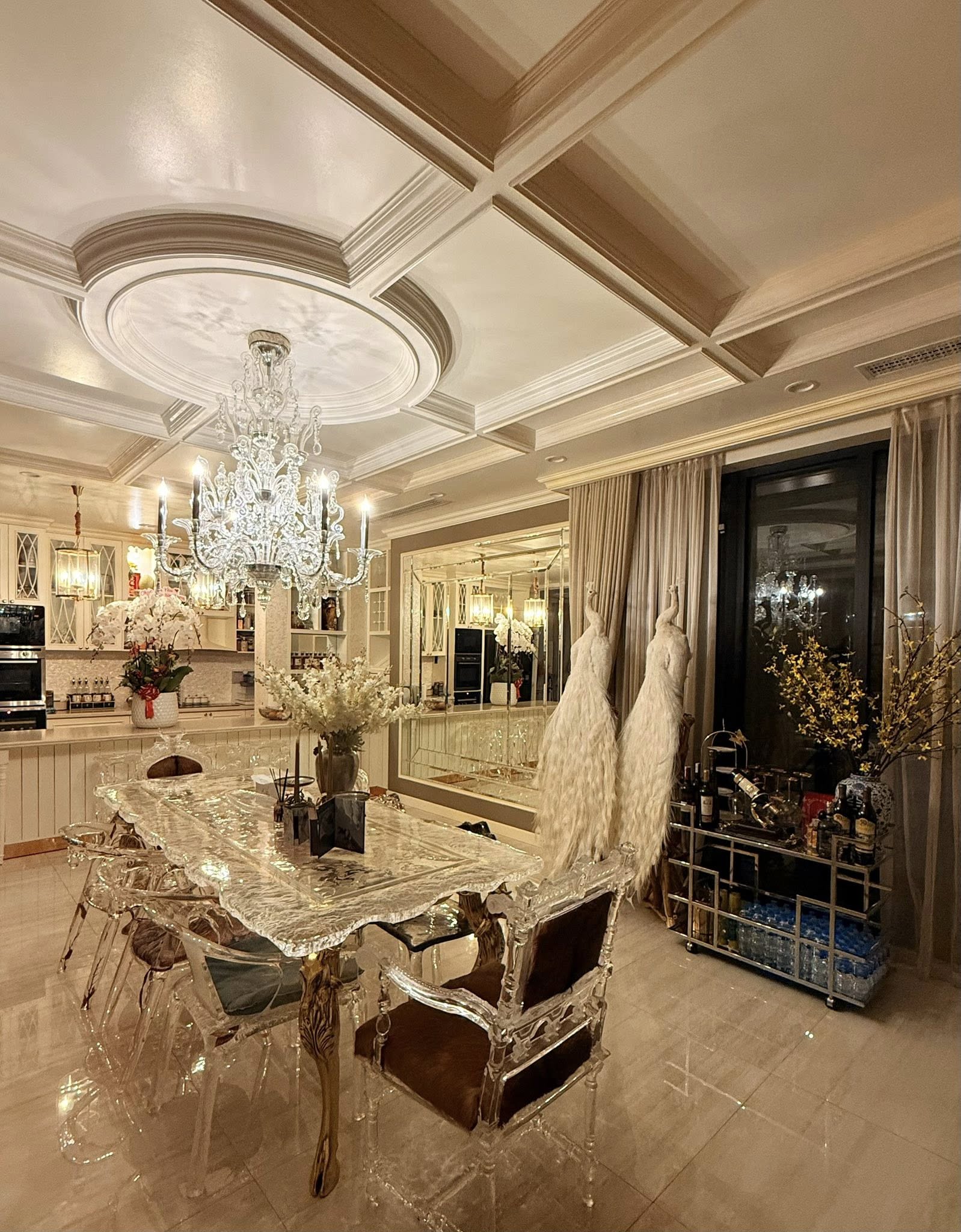 Chuyện tình của