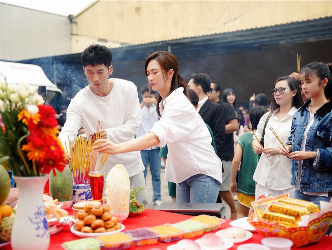 Cặp sao Việt bị đồn hẹn hò suốt 2 năm: Nhà gái là nữ thần mặt mộc đẹp nhất Vbiz, nhà trai làm gì cũng hot điên đảo- Ảnh 1.