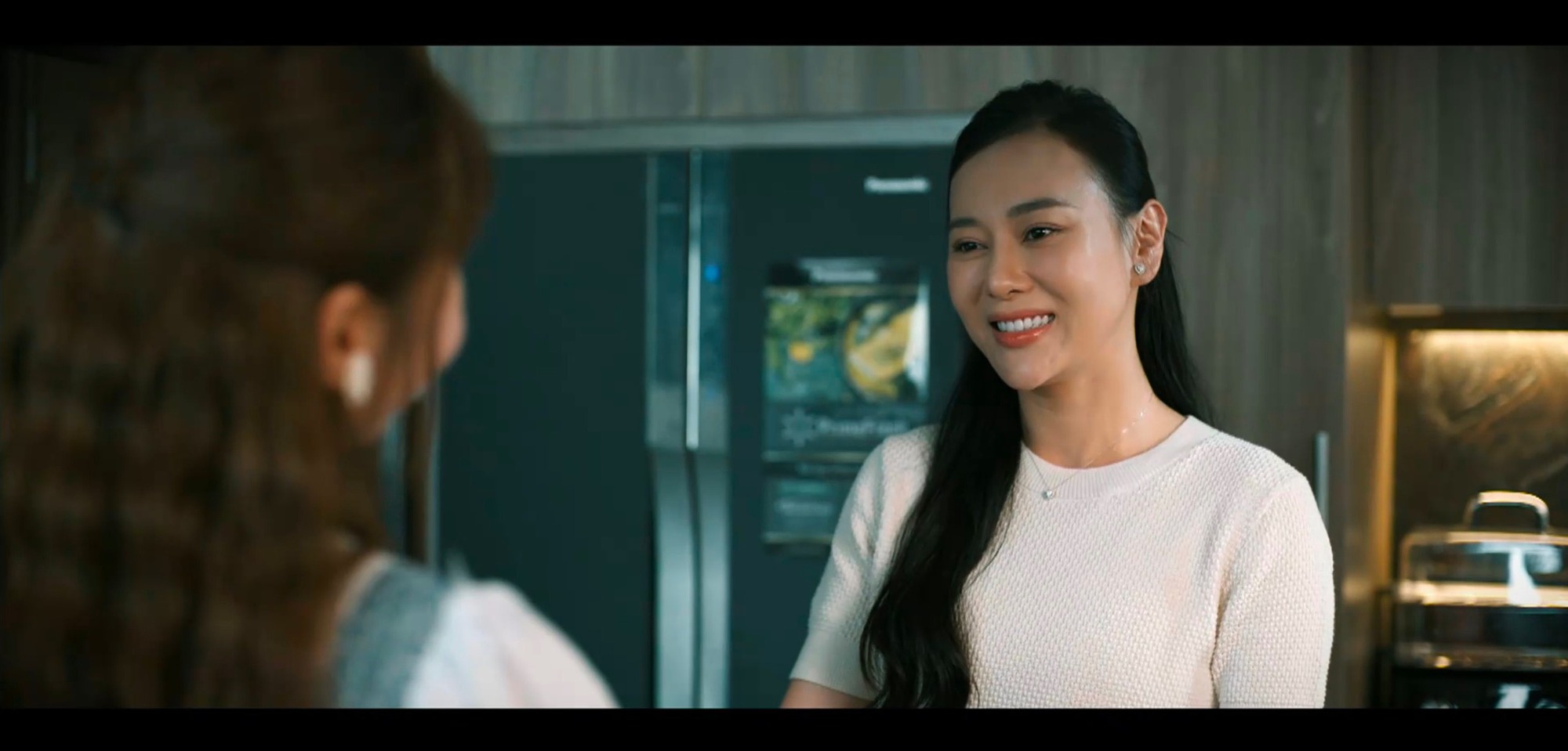 Phim Việt giờ vàng có dàn mỹ nhân đẹp bất bại lúc này: Diễn viên lớn tuổi nhất là người sang nhất!- Ảnh 7.