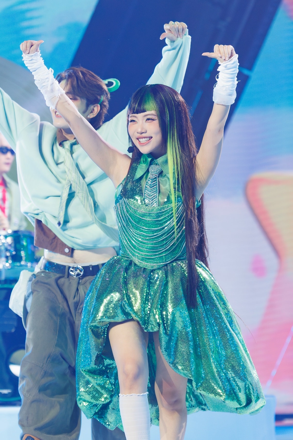 Quán quân Em Xinh Say Hi - Phương Mỹ Chi bật khóc: