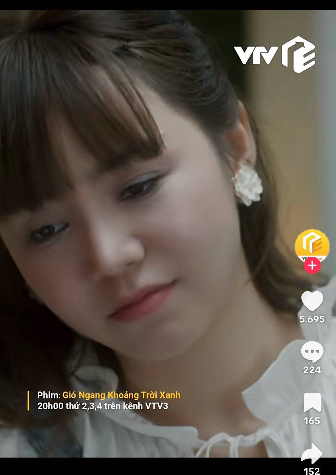 Ngoại hình khác lạ của Quỳnh Kool trong Gió Ngang Khoảng Trời Xanh là do đang có bầu?- Ảnh 3. Ngoại hình khác lạ của Quỳnh Kool trong Gió Ngang Khoảng Trời Xanh là do đang có bầu?- Ảnh 3.