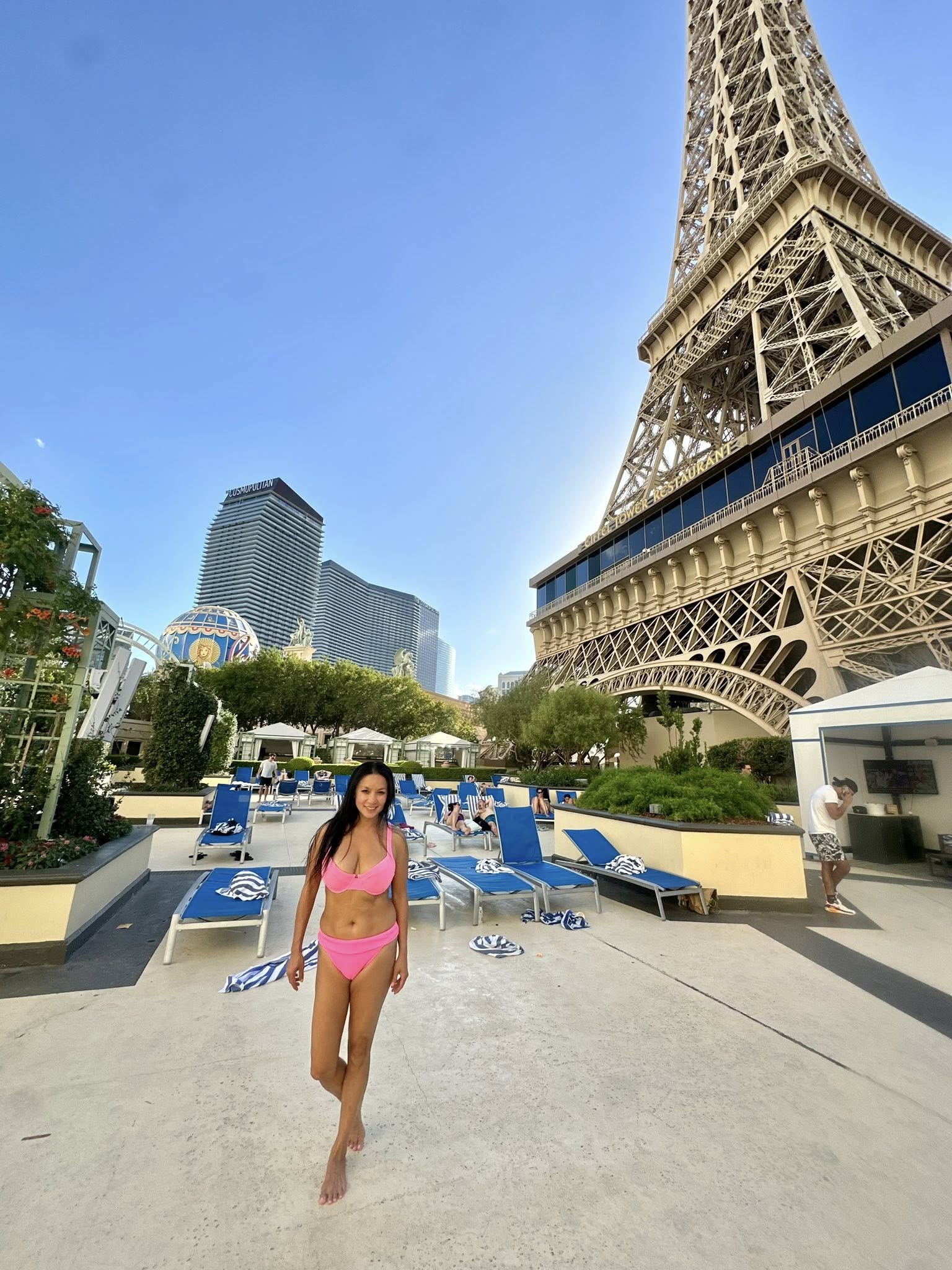 Mỹ nhân gợi cảm nhất Việt Nam: Được chồng chiều chuộng, sống an nhàn, U50 mặc còn sexy hơn trước- Ảnh 5. Mỹ nhân gợi cảm nhất Việt Nam: Được chồng chiều chuộng, sống an nhàn, U50 mặc còn sexy hơn trước- Ảnh 5.