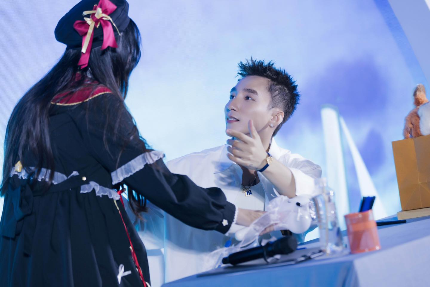 Sơn Tùng gần đây sao thế này?- Ảnh 5. Sơn Tùng gần đây sao thế này?- Ảnh 5.