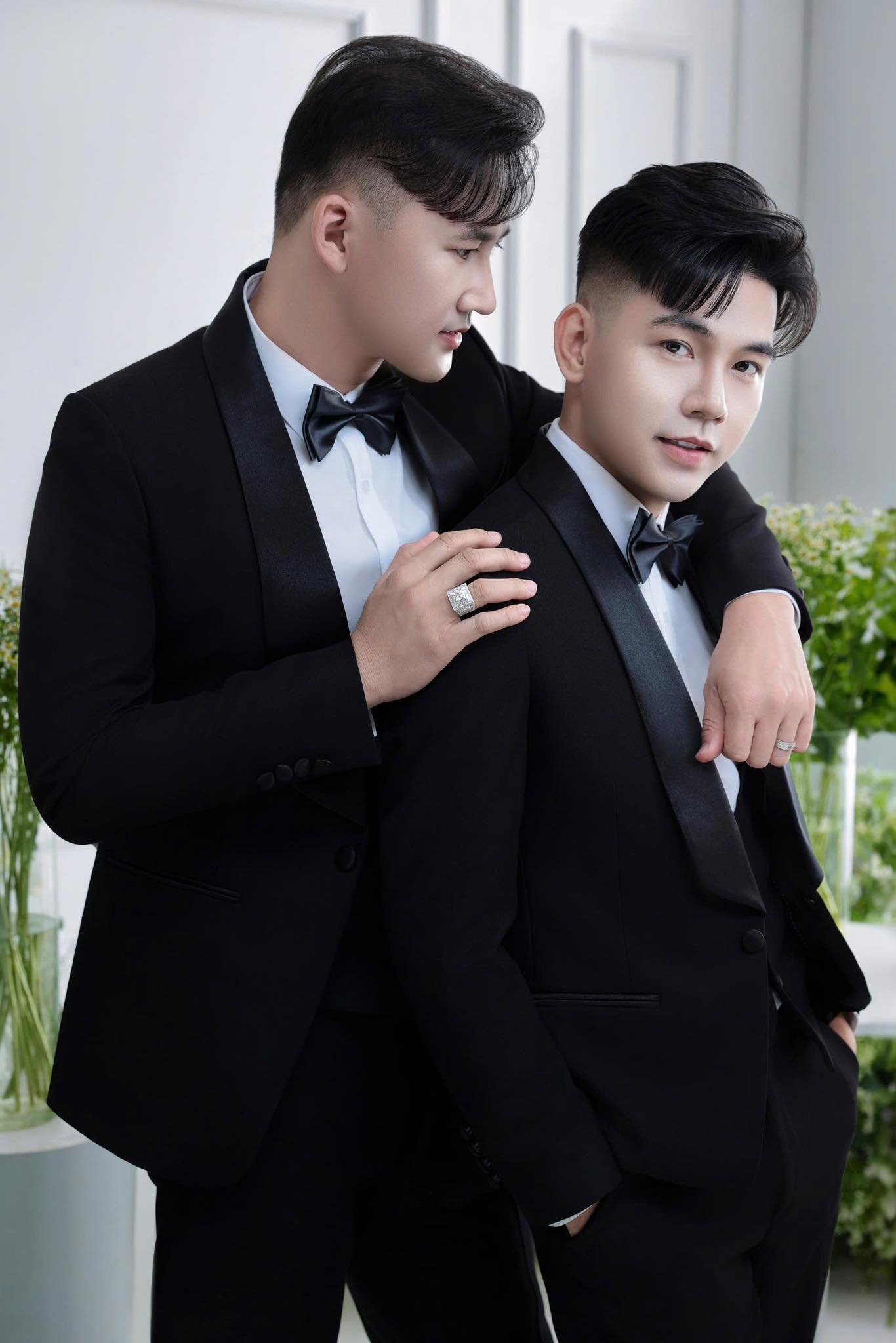 Nam diễn viên đình đám gặp khó khăn trong sự nghiệp vì công khai giới tính, 36 tuổi quyết định chi 1 tỷ làm việc không ai ngờ tới!- Ảnh 2.