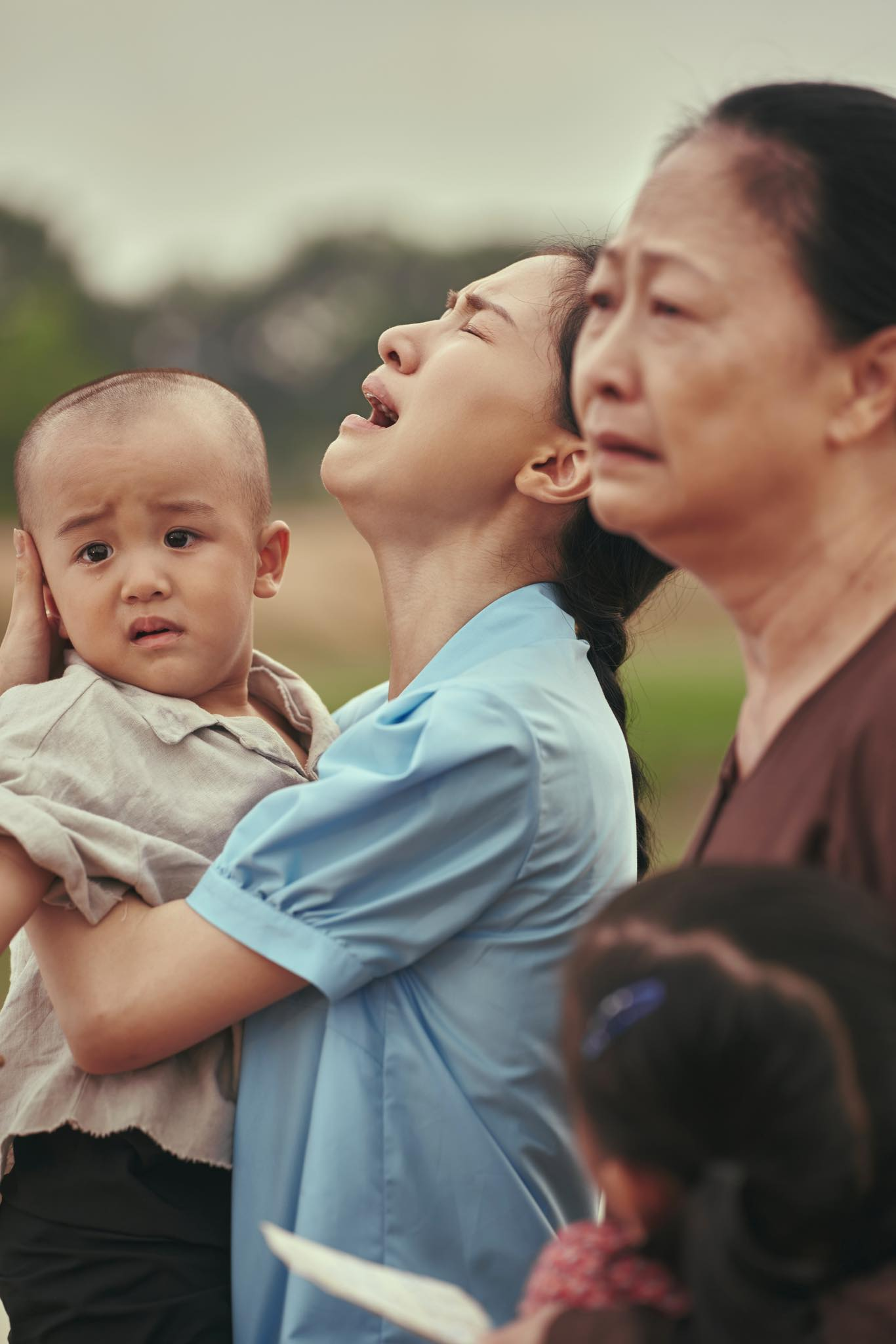 Mỹ nhân nổi tiếng nhất Mưa Đỏ: Nhan sắc mướt mắt mê hoặc 6 triệu fan, không biết khen sao cho đủ- Ảnh 4.