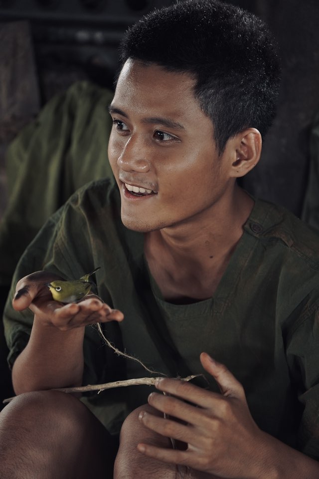 Mỹ nam đáng yêu nhất Mưa Đỏ đổi đời nhờ nói quá nhiều, phá hỏng nguyên tác nhưng ai xem cũng khen nức nở- Ảnh 1. Mỹ nam đáng yêu nhất Mưa Đỏ đổi đời nhờ nói quá nhiều, phá hỏng nguyên tác nhưng ai xem cũng khen nức nở- Ảnh 1.