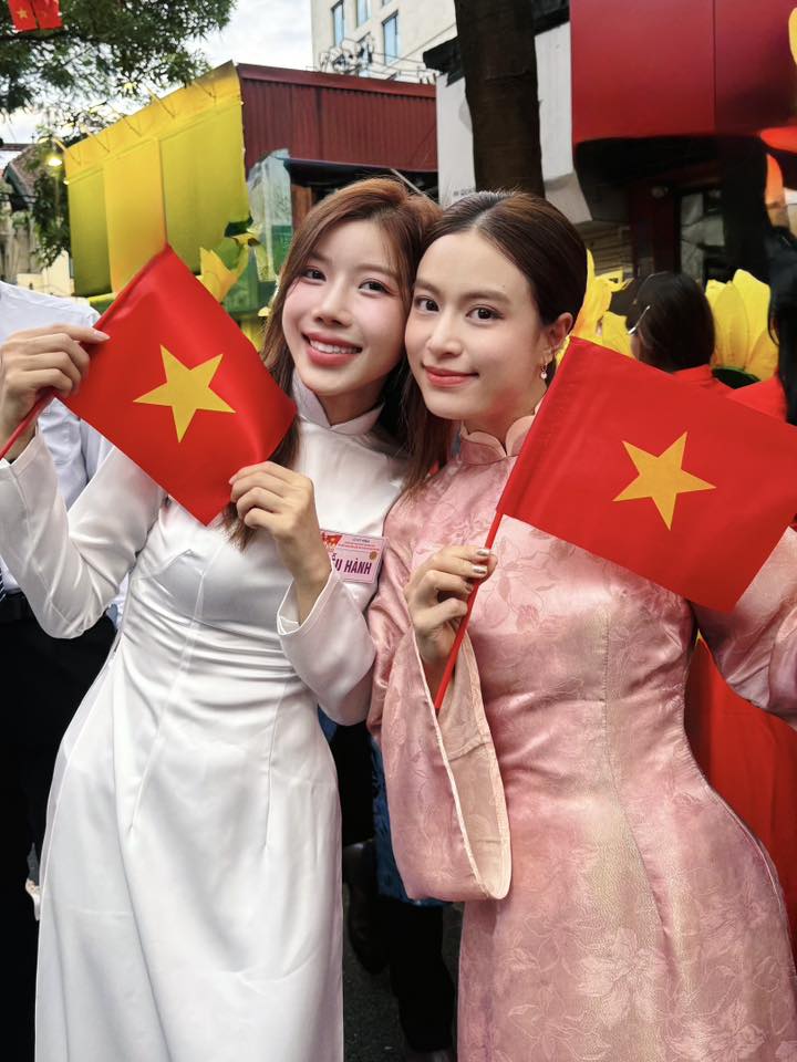 Hoàng Thuỳ Linh dạo này tóm gọn trong 2 từ: Xinh, viên mãn!- Ảnh 4.