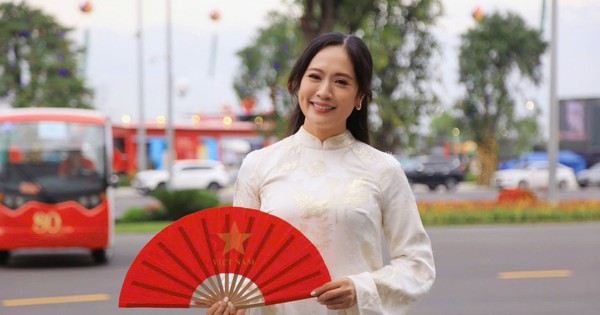 Vbiz kiếm đâu ra người thứ 2 hack tuổi thần sầu như mỹ nhân này, “cao thêm 10cm thì chắc chắn là Hoa hậu” 54041883113302361451370874455662415819184009n 1758087068955 175808706937466576584 0 0 1047 2000 crop 1758087139696738335014jpg