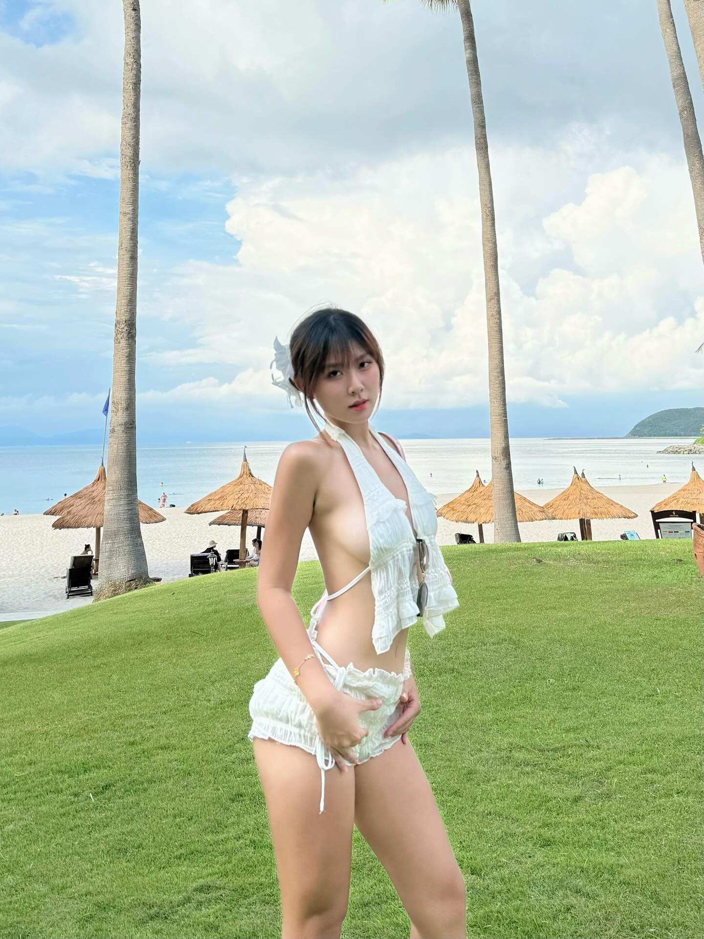 Loạt ảnh đời thường cực chất của gái xinh pickleball đang vướng thị phi, hé lộ