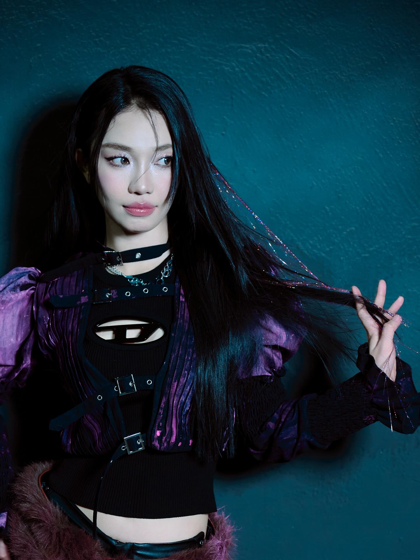 Phát hoảng khi xem clip 1 Em Xinh té cầu thang- Ảnh 3.