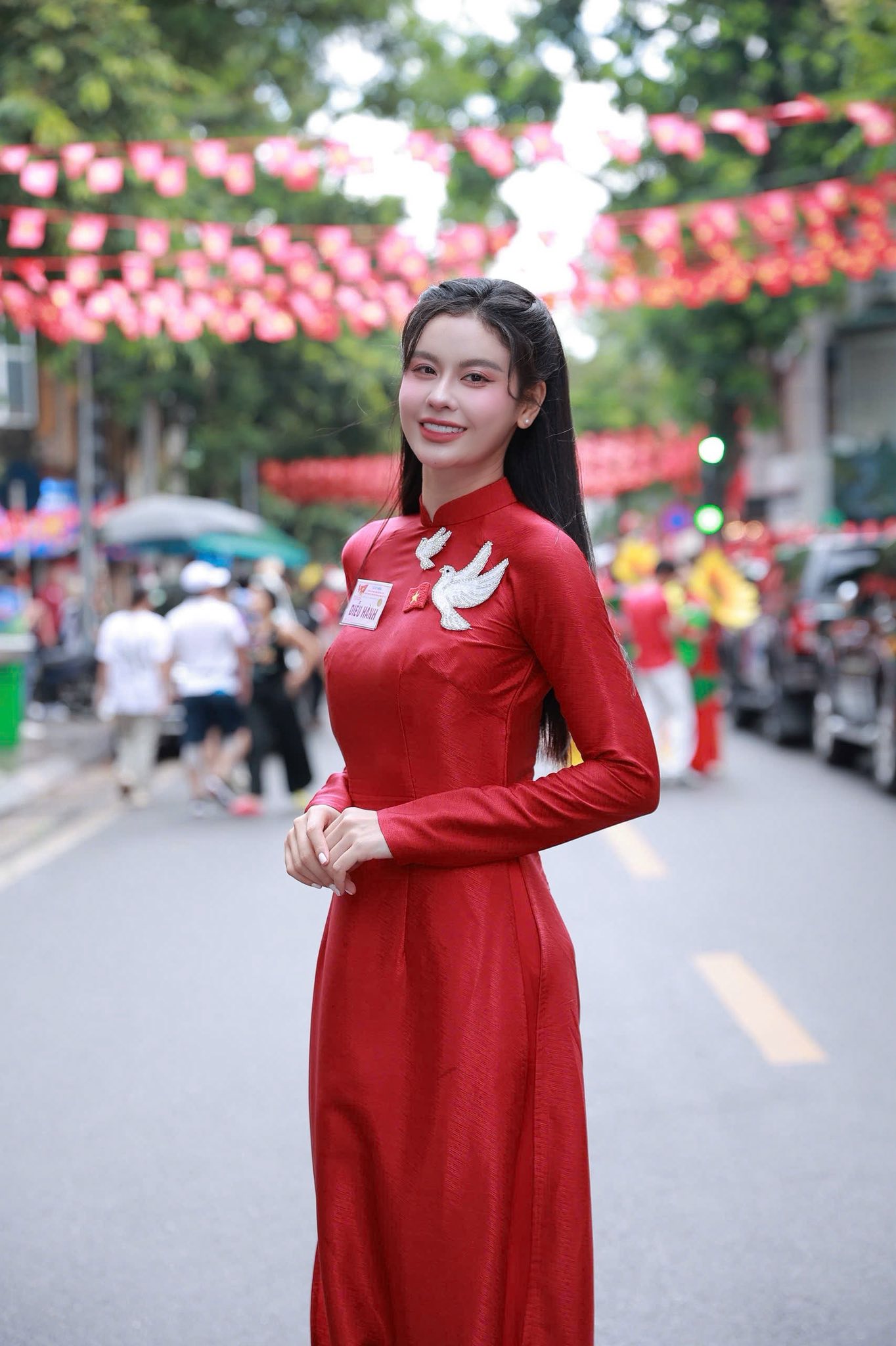 Sao Việt đồng loạt khoe sắc mừng ngày Tết Độc Lập, nhìn những khung hình đầy tự hào mới thấy: Hòa bình đẹp lắm- Ảnh 10. Sao Việt đồng loạt khoe sắc mừng ngày Tết Độc Lập, nhìn những khung hình đầy tự hào mới thấy: Hòa bình đẹp lắm- Ảnh 10.