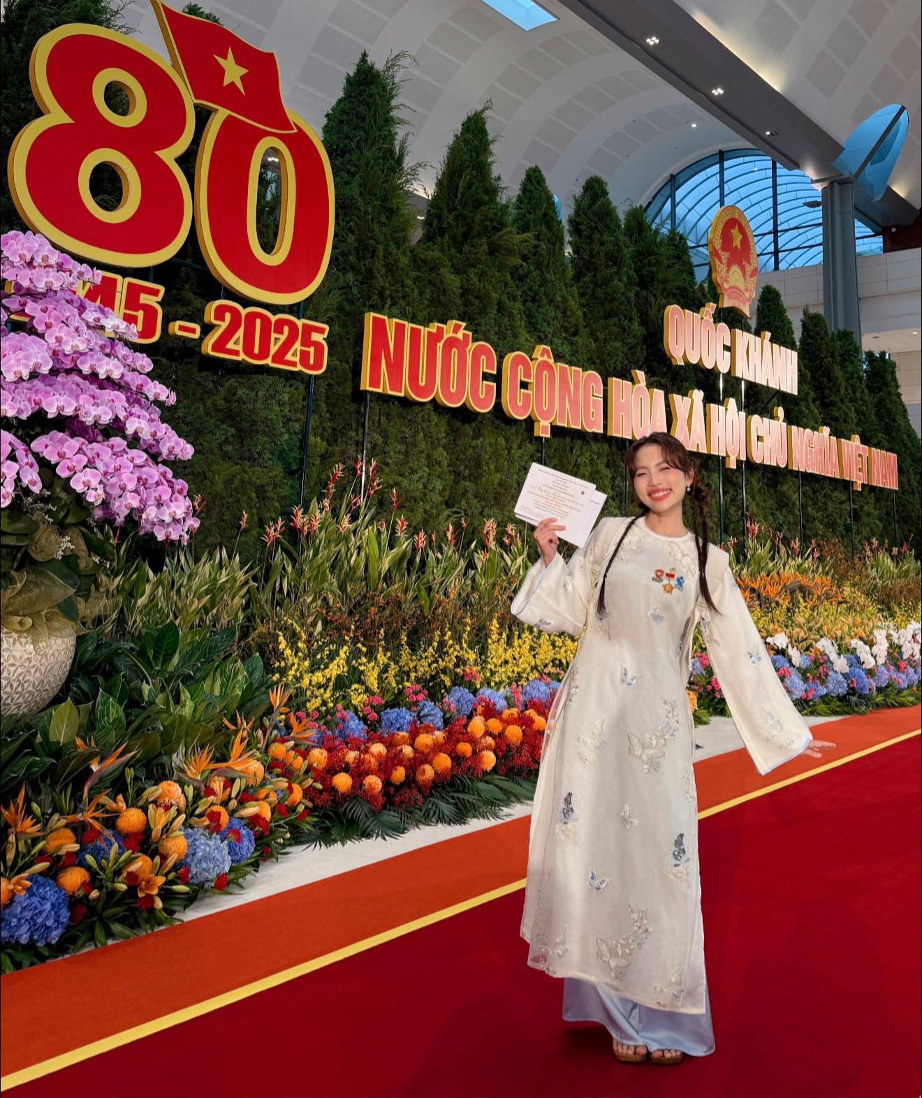 Hoa hậu Thanh Thủy - Phương Mỹ Chi và dàn sao dự tiệc chiêu đãi trọng thể kỷ niệm 80 năm Quốc khánh 2/9- Ảnh 5.