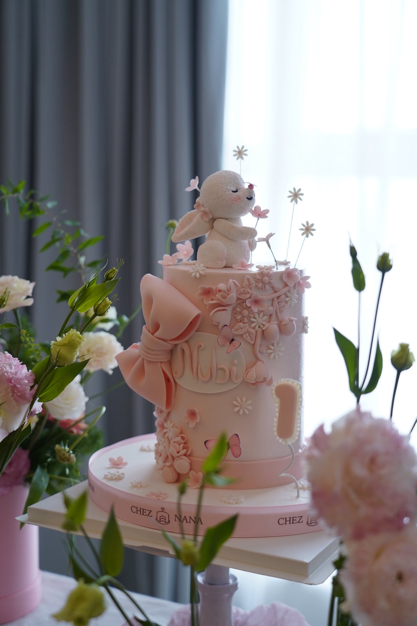 Tiệc thôi nôi cực xinh xẻo và ấm cúng nhưng không kém phần sang chảnh của em bé Nubi nhà siêu mẫu Võ Hoàng Yến- Ảnh 9.