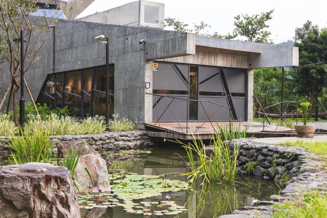 Doanh nhân U65 chi 185 tỷ đồng mua mảnh đất 22.000m2 xây biệt phủ nghỉ hưu, dưỡng già: