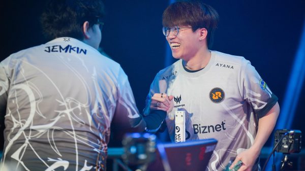 VĐV Crazyguy Giúp Thể Thao Điện Tử Việt Nam Lần Đầu Góp Mặt Tại Sự Kiện VALORANT Masters 29 VĐV Crazyguy Giúp Thể Thao Điện Tử Việt Nam Lần Đầu Góp Mặt Tại Sự Kiện VALORANT Masters 54478887222 466990aeed k wlhcjpg