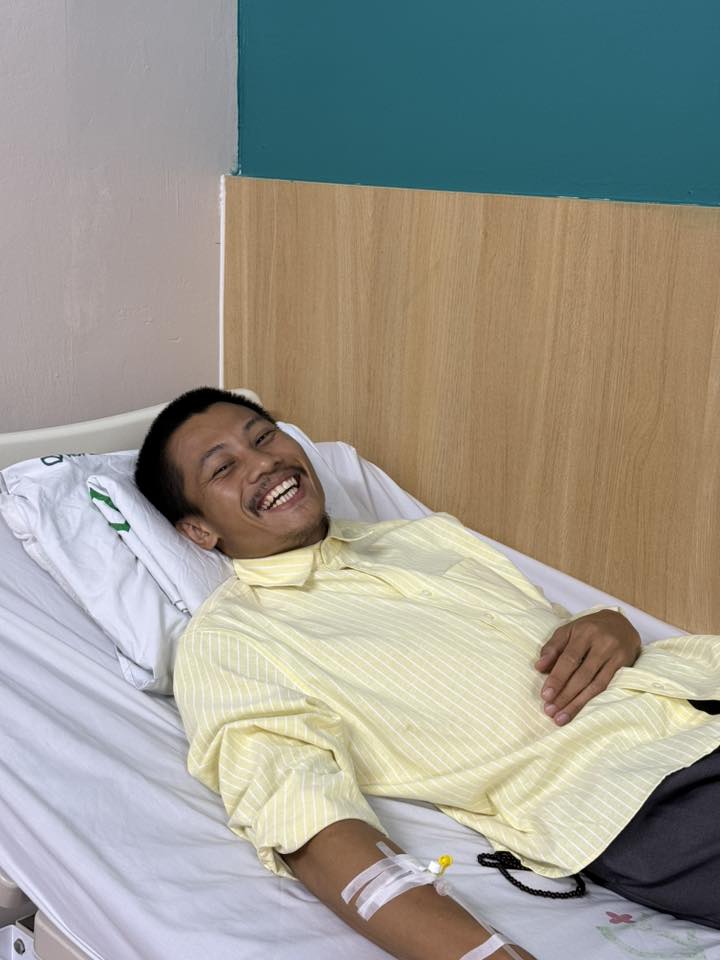 "Sao nam đỉnh nhất Mưa Đỏ" bất ngờ nhập viện, làm 1 việc khó tin khiến ai cũng lo lắng 54493844237598199908289365893750855428776915n 17574914735922040525577 1757495726204 17574957265772110905366