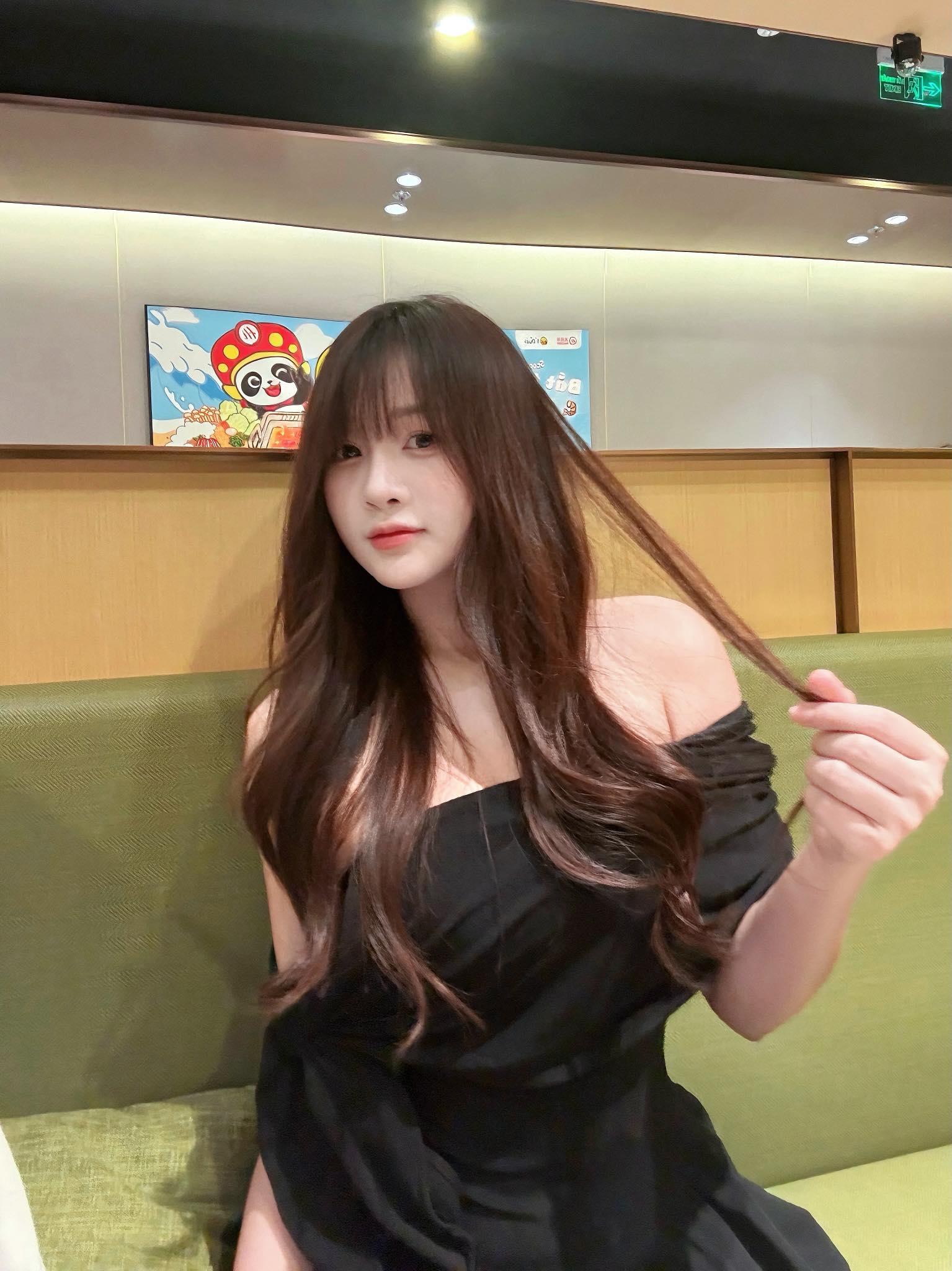 Hẹn hò tập thể với cặp đôi của Quỳnh Alee, Lyly Sury nhận sự khiếm nhã của cộng đồng mạng- Ảnh 6.