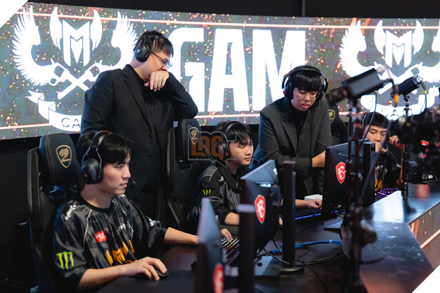 LCP 2025: HLV Archie Nói Về Thử Nghiệm Mới Và Hành Trình Chuẩn Bị Cho Vòng Qualifying 2