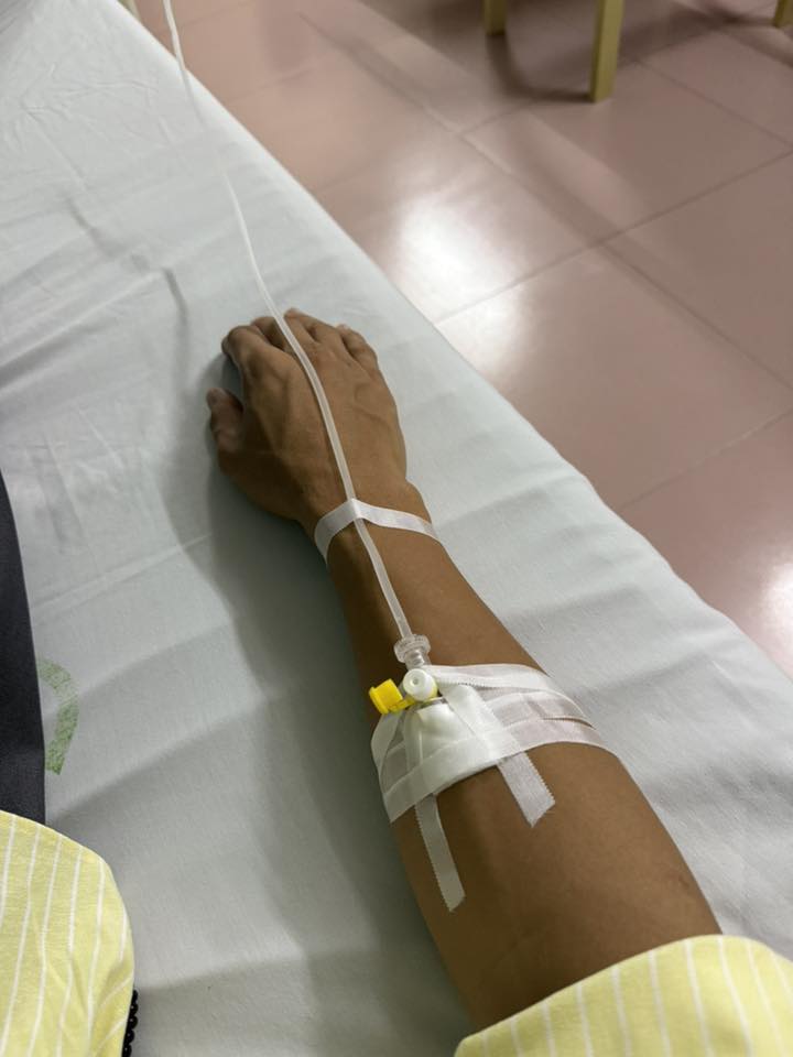 "Sao nam đỉnh nhất Mưa Đỏ" bất ngờ nhập viện, làm 1 việc khó tin khiến ai cũng lo lắng 54555767737598202008289151116085390690485084n 1757491473591798121706 1757495724804 1757495725270340602304