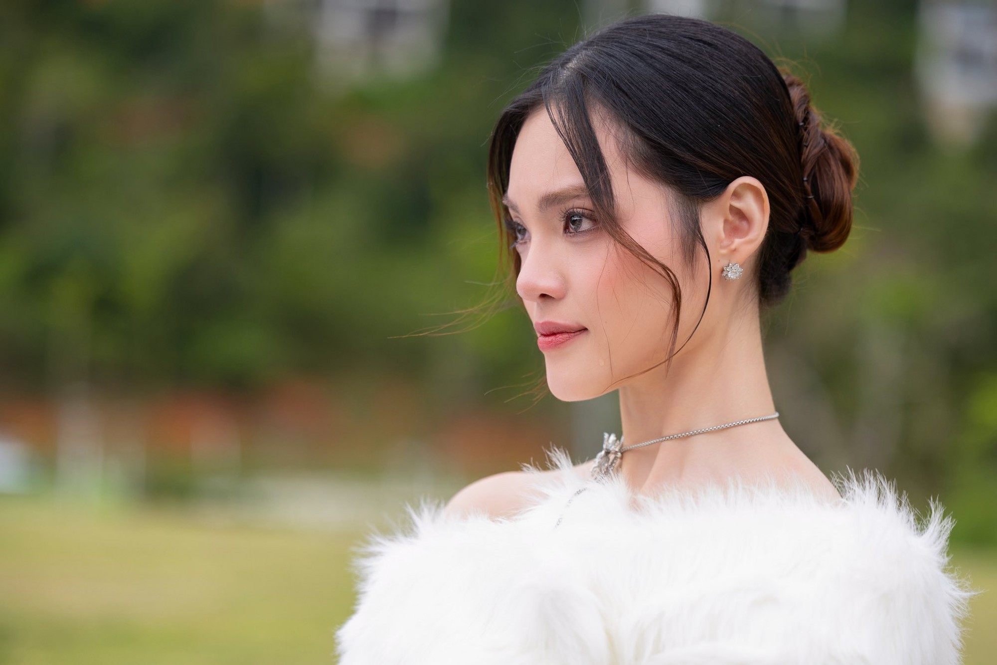 Sao nam từng huỷ hôn Ngọc Lan đã cầu hôn vợ bác sĩ kém 16 tuổi, hé lộ thời điểm tổ chức đám cưới- Ảnh 4. Sao nam từng huỷ hôn Ngọc Lan đã cầu hôn vợ bác sĩ kém 16 tuổi, hé lộ thời điểm tổ chức đám cưới- Ảnh 4.