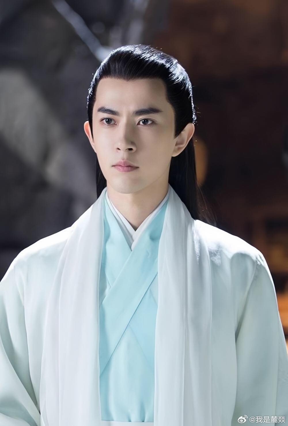 Chấn động Cbiz: Rộ tin 1 mỹ nam cổ trang hàng đầu vừa tử vong vì ngã lầu- Ảnh 3.