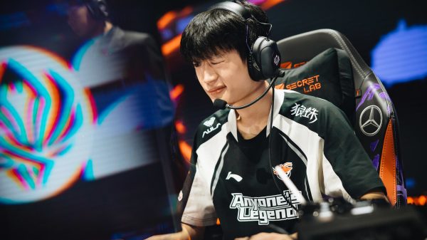 LMHT: Bất Ngờ Xuất Hiện Drama quấy rối liên quan đến hàng loạt ngôi sao LPL 26 LMHT: Bất Ngờ Xuất Hiện Drama quấy rối liên quan đến hàng loạt ngôi sao LPL 54645842707 426dca256a k ivlyjpg