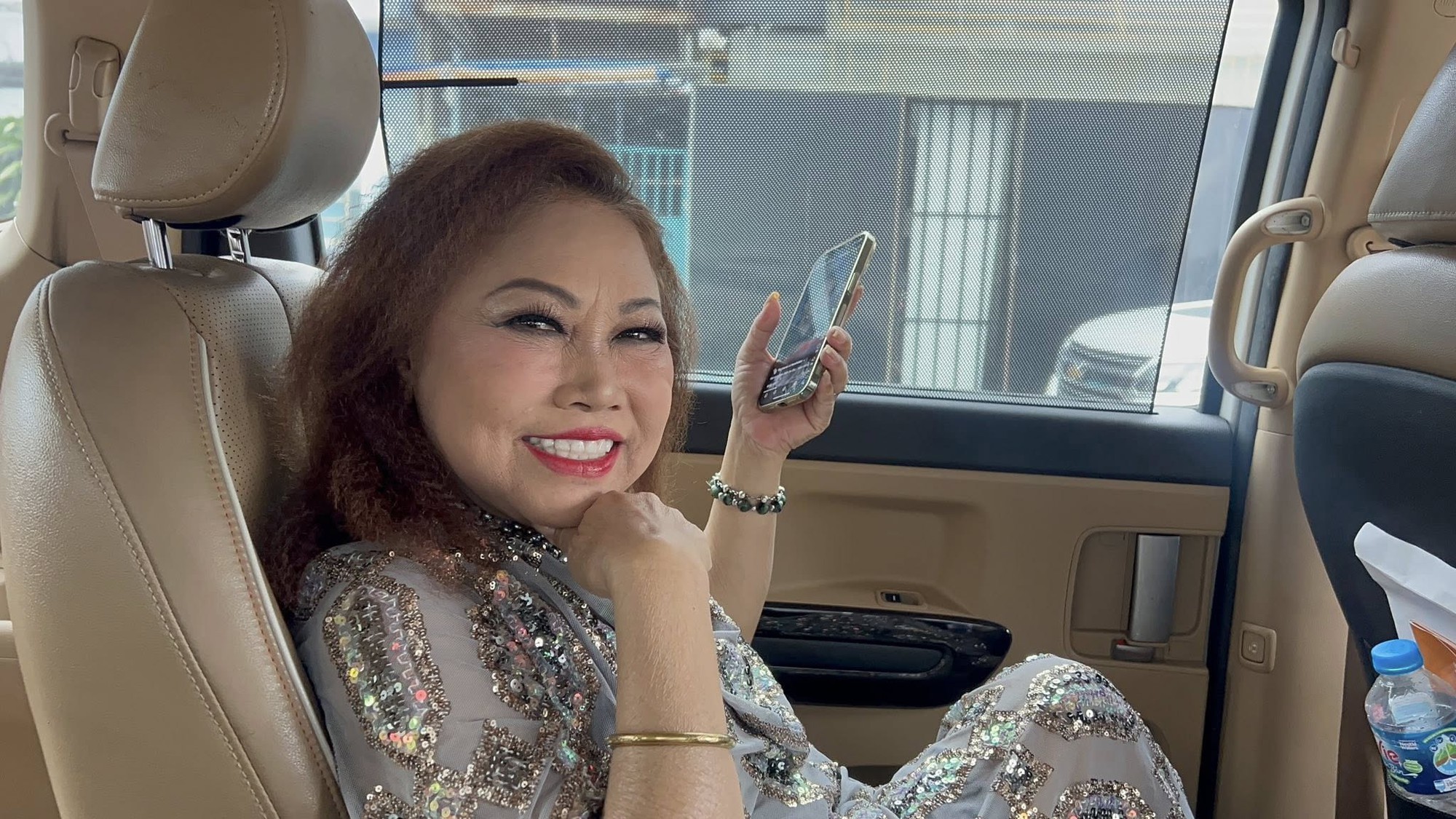 Sao nữ Vbiz tuổi U60: Về quê làm nông Sao nữ Vbiz tuổi U60: Về quê làm nông