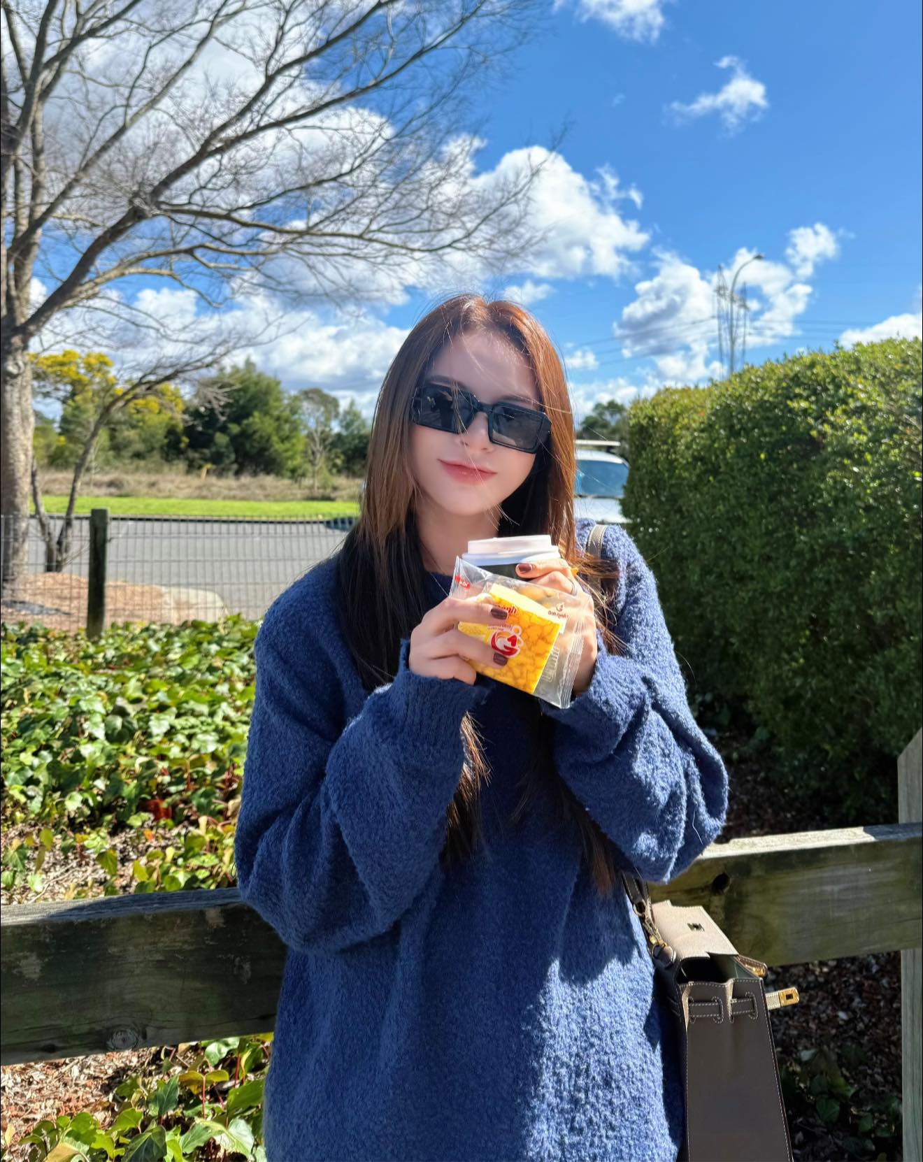 Ai mà có ngờ vợ của