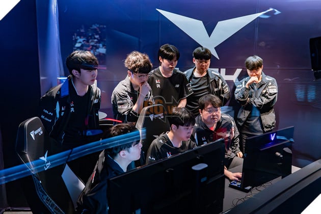 LMHT: KT và NS là hai đội khổ nhất bảng Legend
