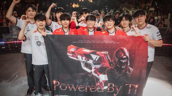 VALORANT Champions 2025: T1 Thắng Nhọc Nhằn, G2 Vấp Ngã Trước Team Heretics 54787136223 b3d58e3a22 k kmltjpg 1