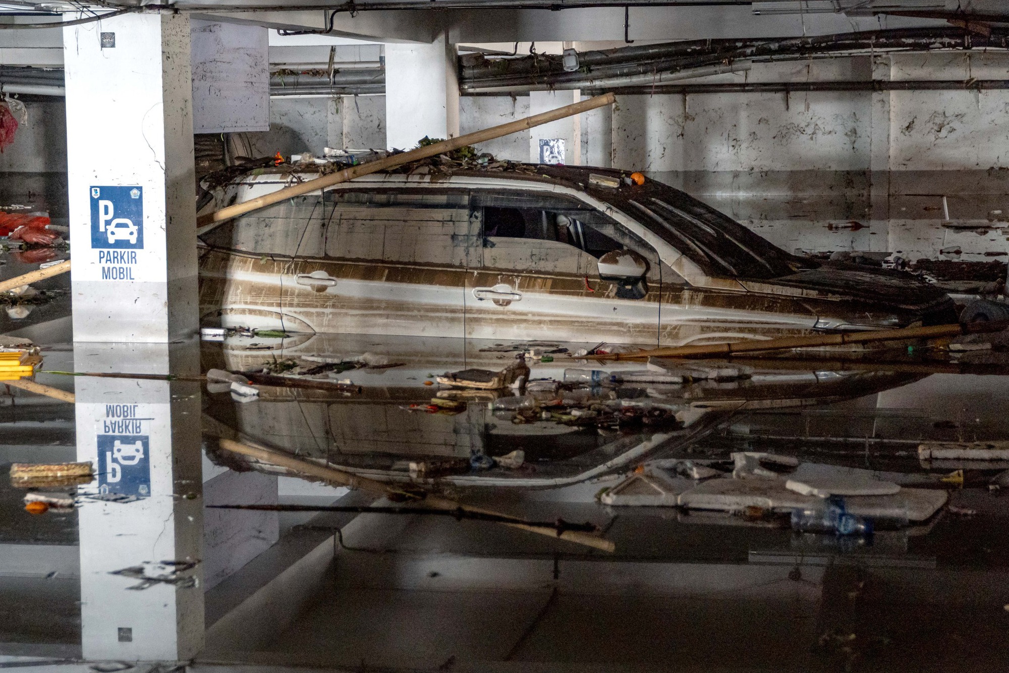 Đảo thiên đường Bali hoang tàn sau lũ dữ: Chuyên gia cảnh báo kịch bản không mong đợi sẽ lặp lại trong thế kỷ này- Ảnh 6. Đảo thiên đường Bali hoang tàn sau lũ dữ: Chuyên gia cảnh báo kịch bản không mong đợi sẽ lặp lại trong thế kỷ này- Ảnh 6.