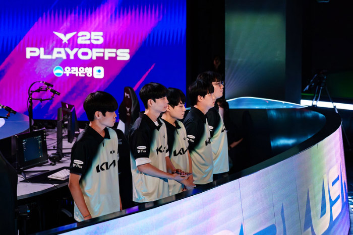 HLV CvMax – HLV DK cho rằng trận với T1 team đã cấm chọn tốt ở game 4, luyện Rammus nhiều lần 54795758542 c7c16ee2bf c